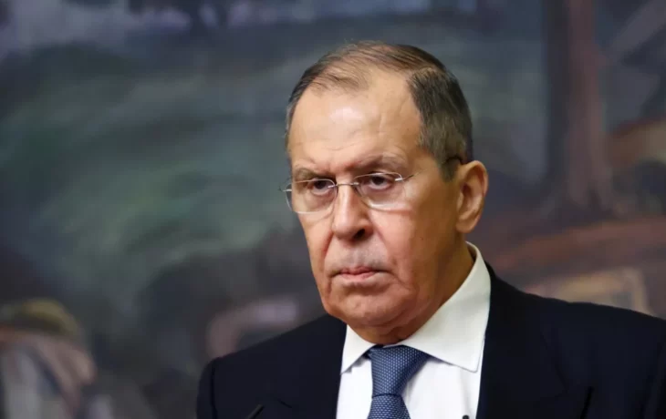 Лавров: Москва не отказывается от переговоров, но вменяемых инициатив пока не было